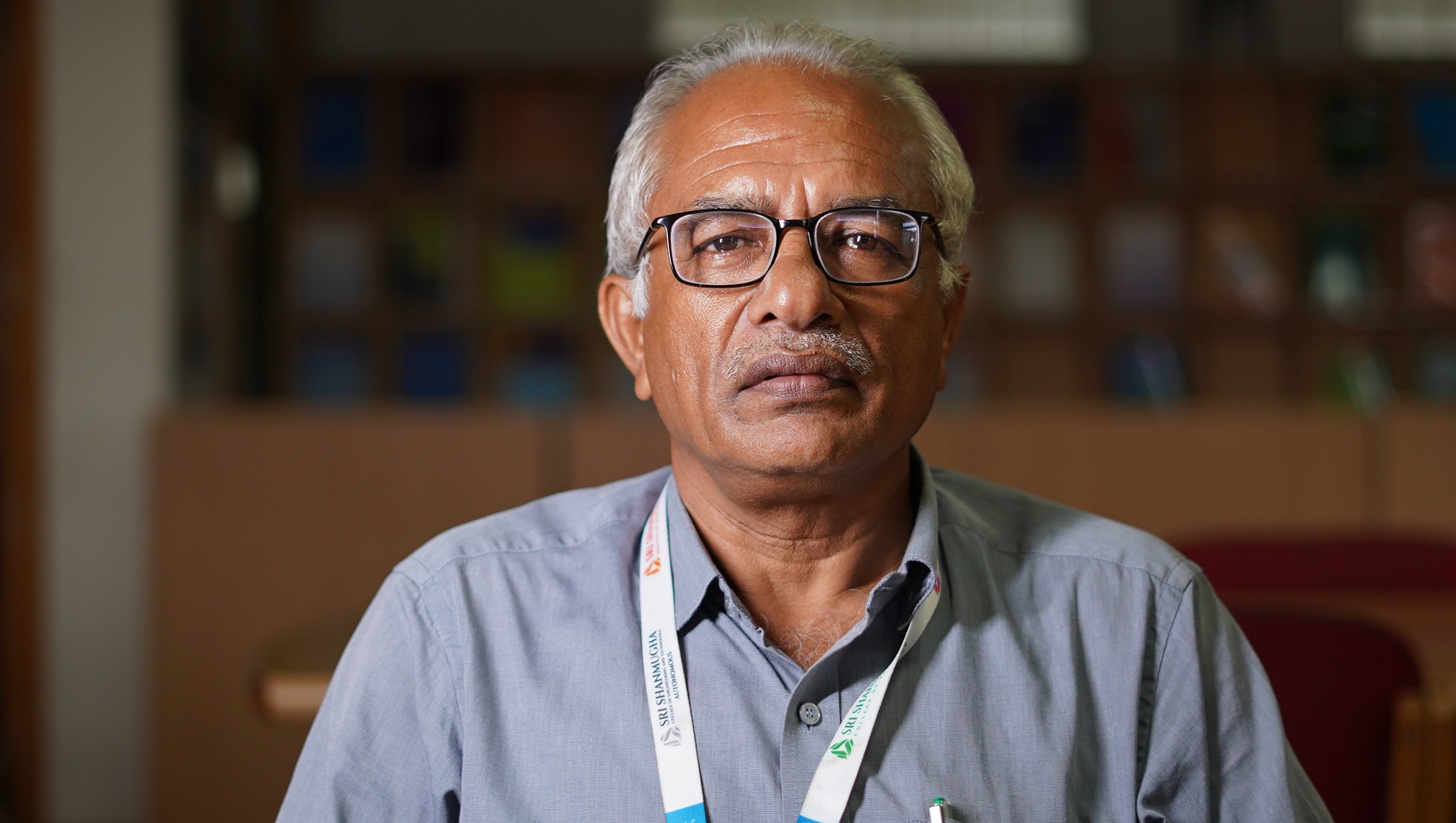 Principal in academic discussion